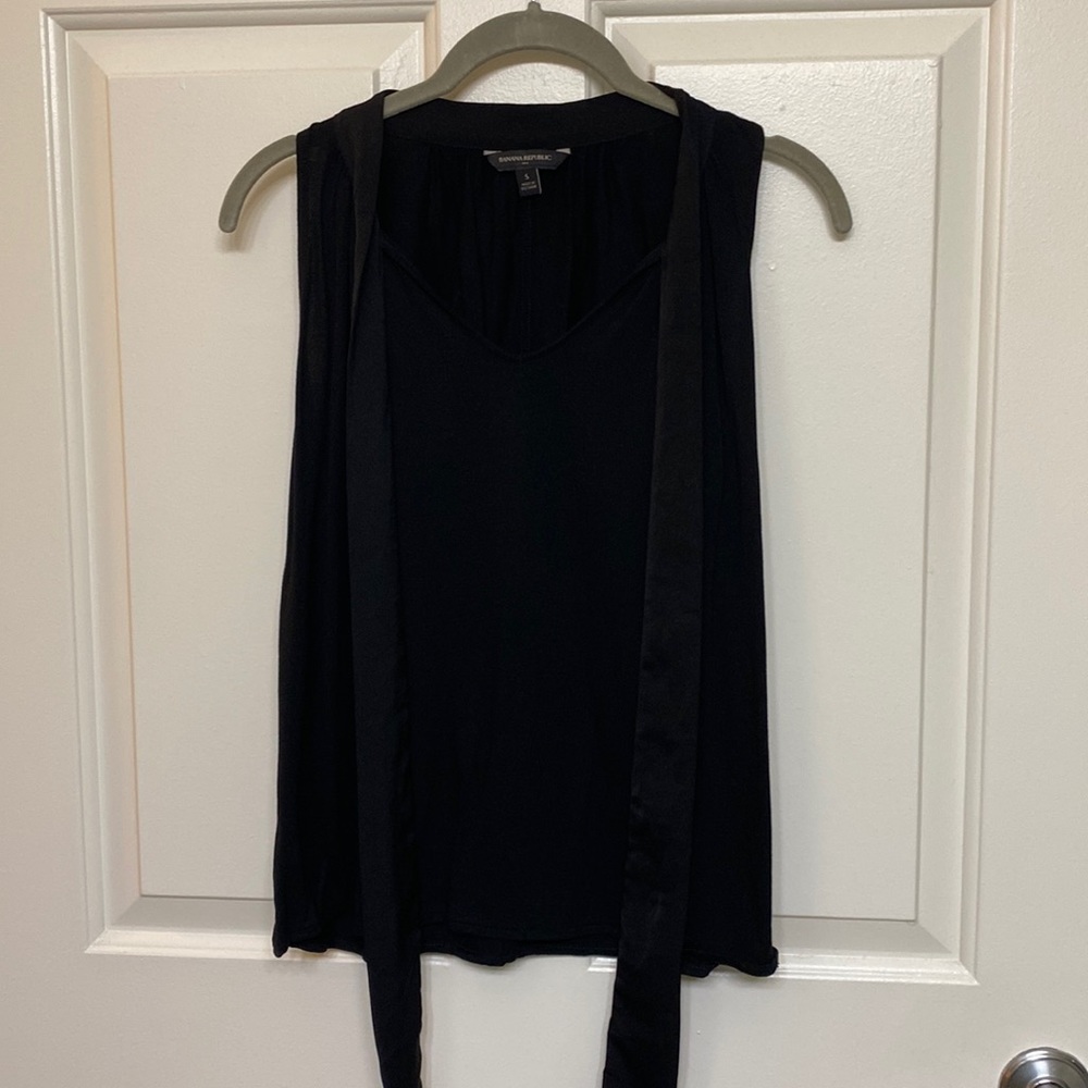 Banana Republic Black Shirt